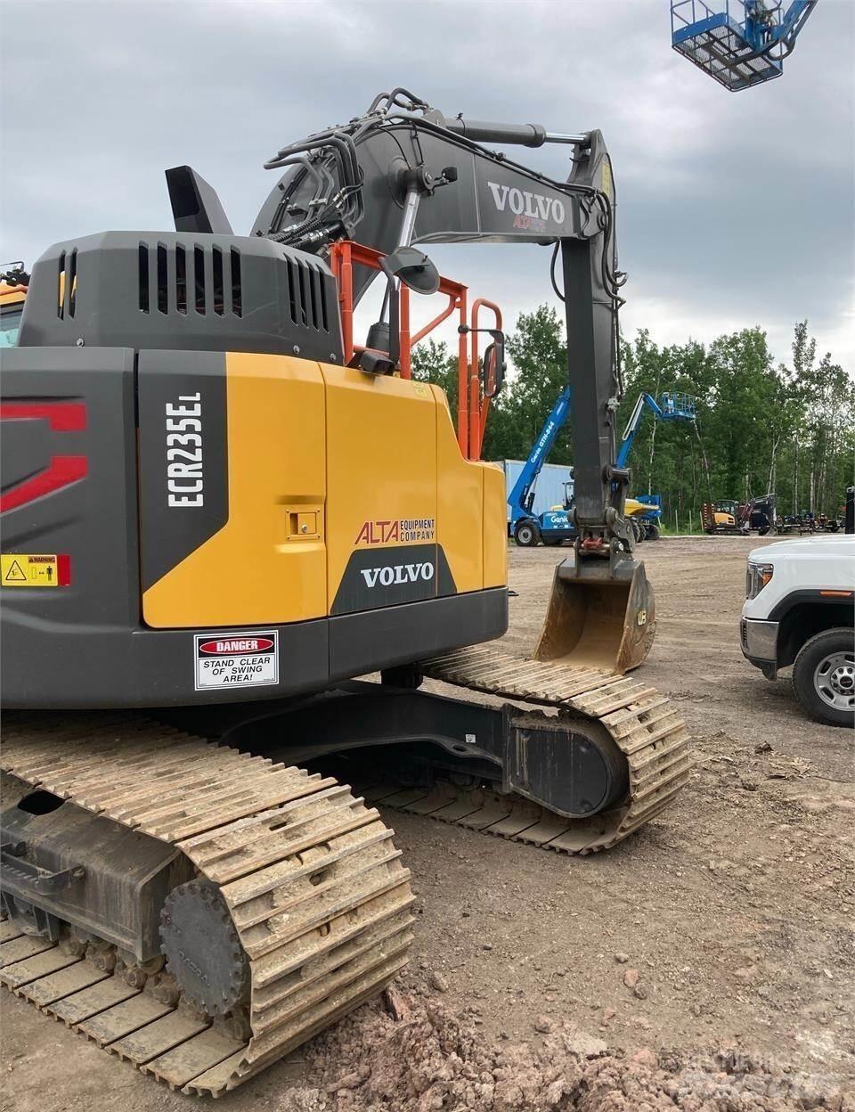 Volvo ECR235EL Bageri guseničari