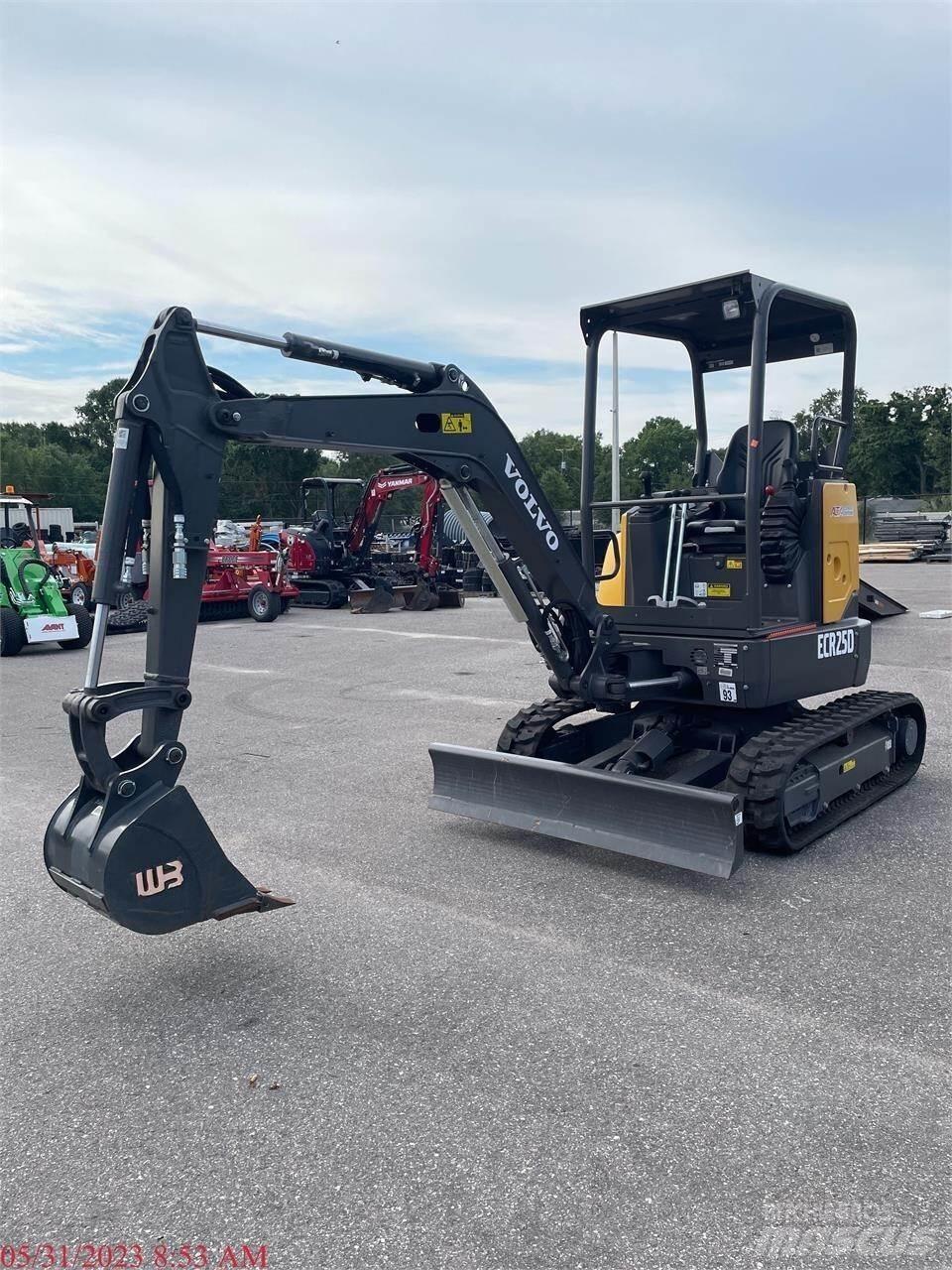 Volvo ECR25D Mini bageri < 7t