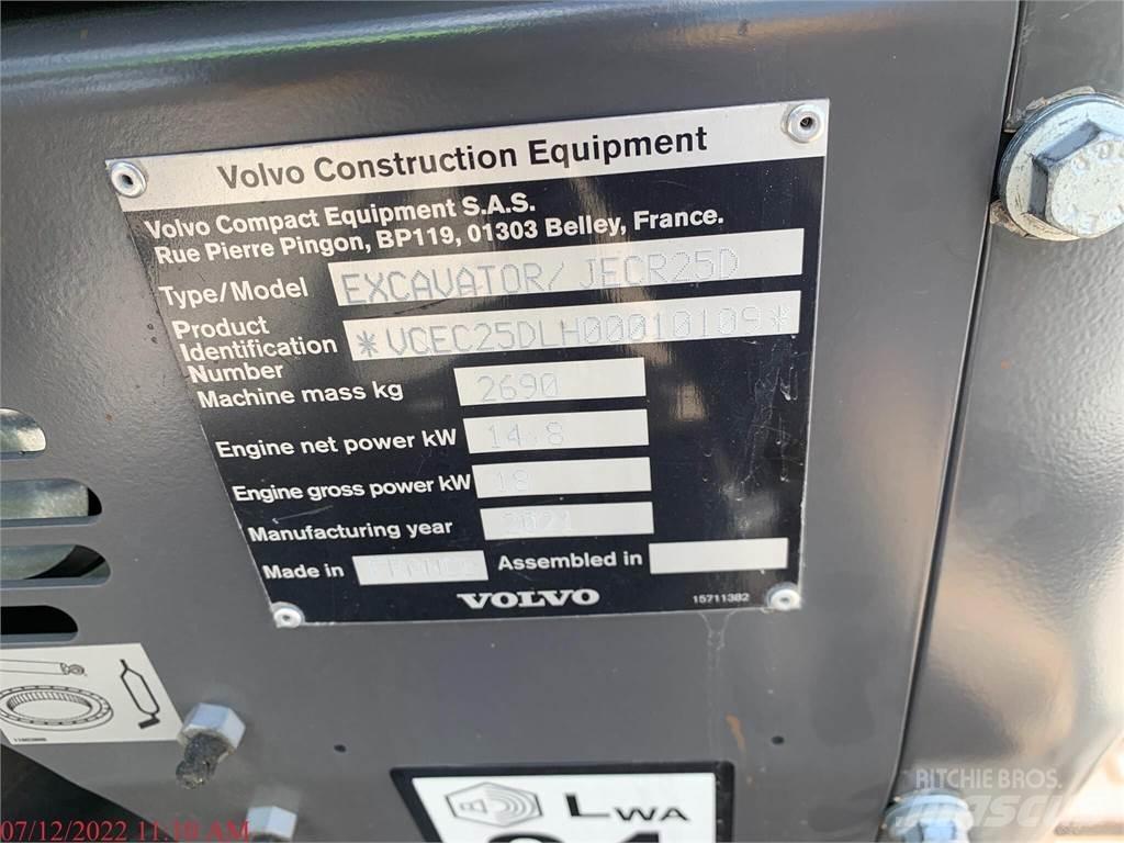 Volvo ECR25D Mini bageri < 7t