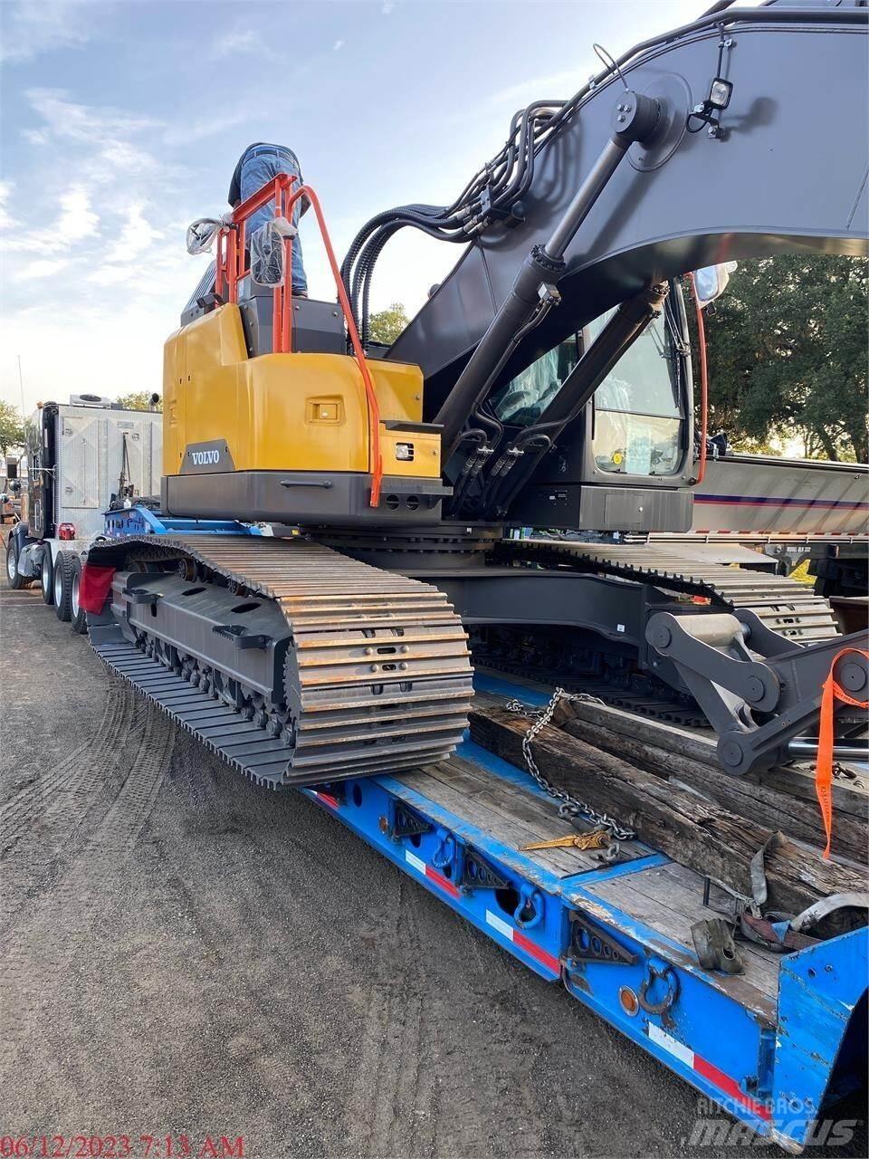 Volvo ECR355EL Bageri guseničari