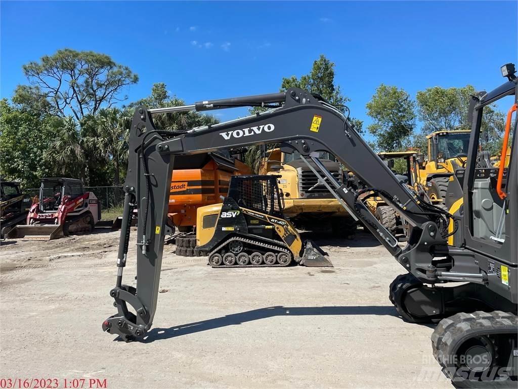 Volvo ECR58F Bageri guseničari