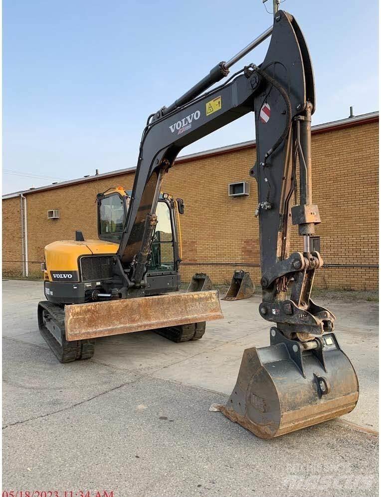 Volvo ECR88D Bageri guseničari