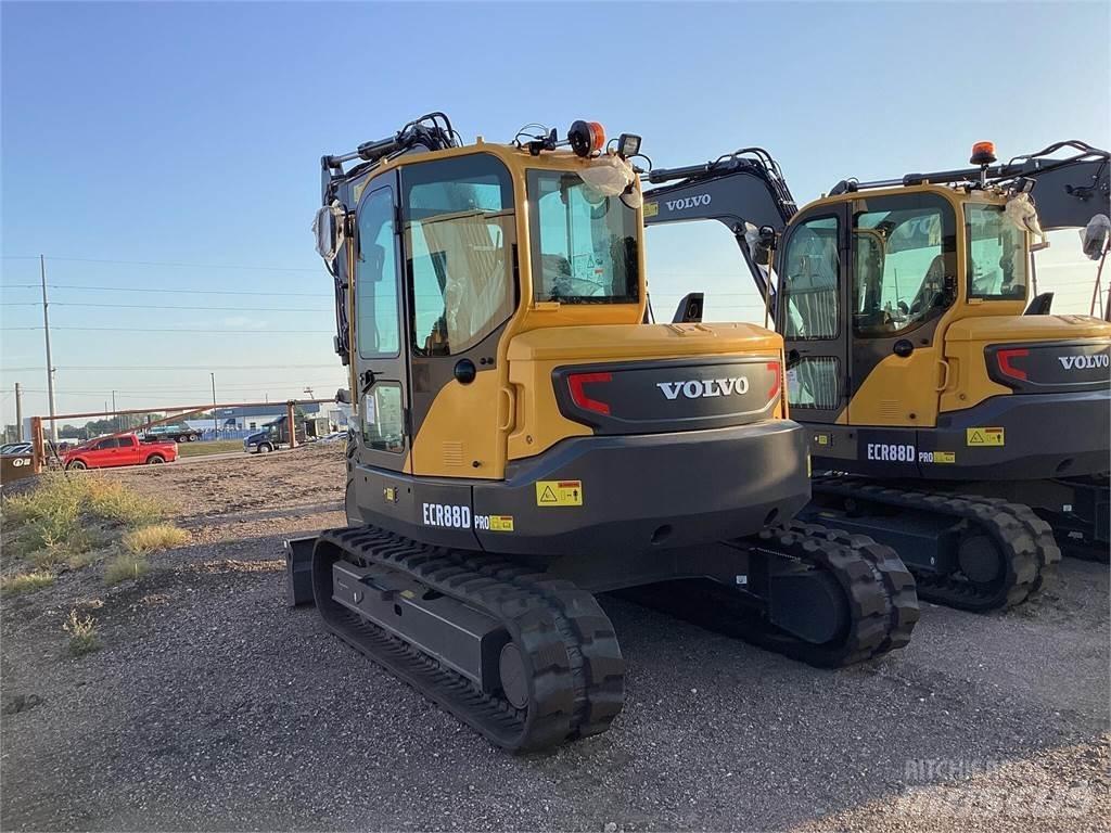 Volvo ECR88D Bageri guseničari
