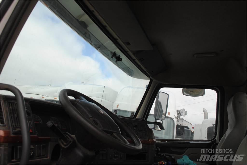Volvo VHD64B200 Kamioni mešalice za beton