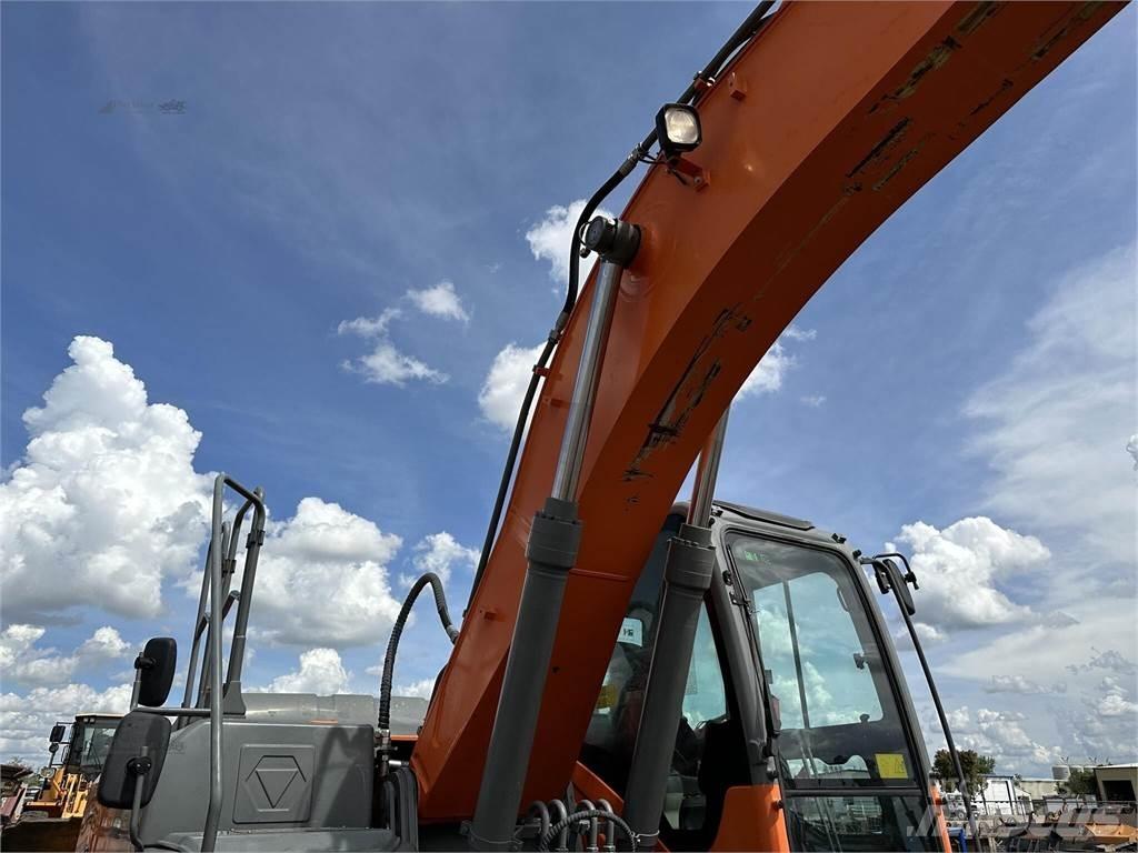 XCMG XE210CU Bageri guseničari