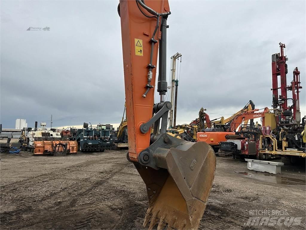 XCMG XE210CU Bageri guseničari