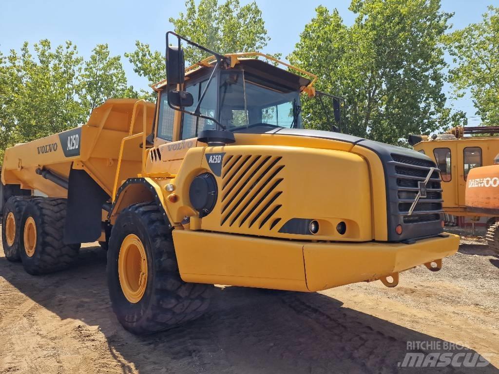 Volvo A 25 D Zglobni damperi
