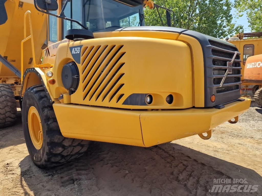 Volvo A 25 D Zglobni damperi