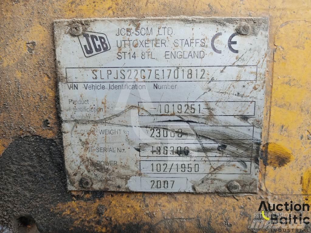 JCB JS 220 LC Bageri guseničari