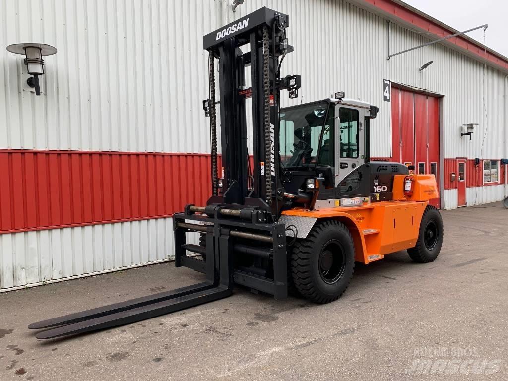 Doosan D160S-7 Dizelski viljuškari