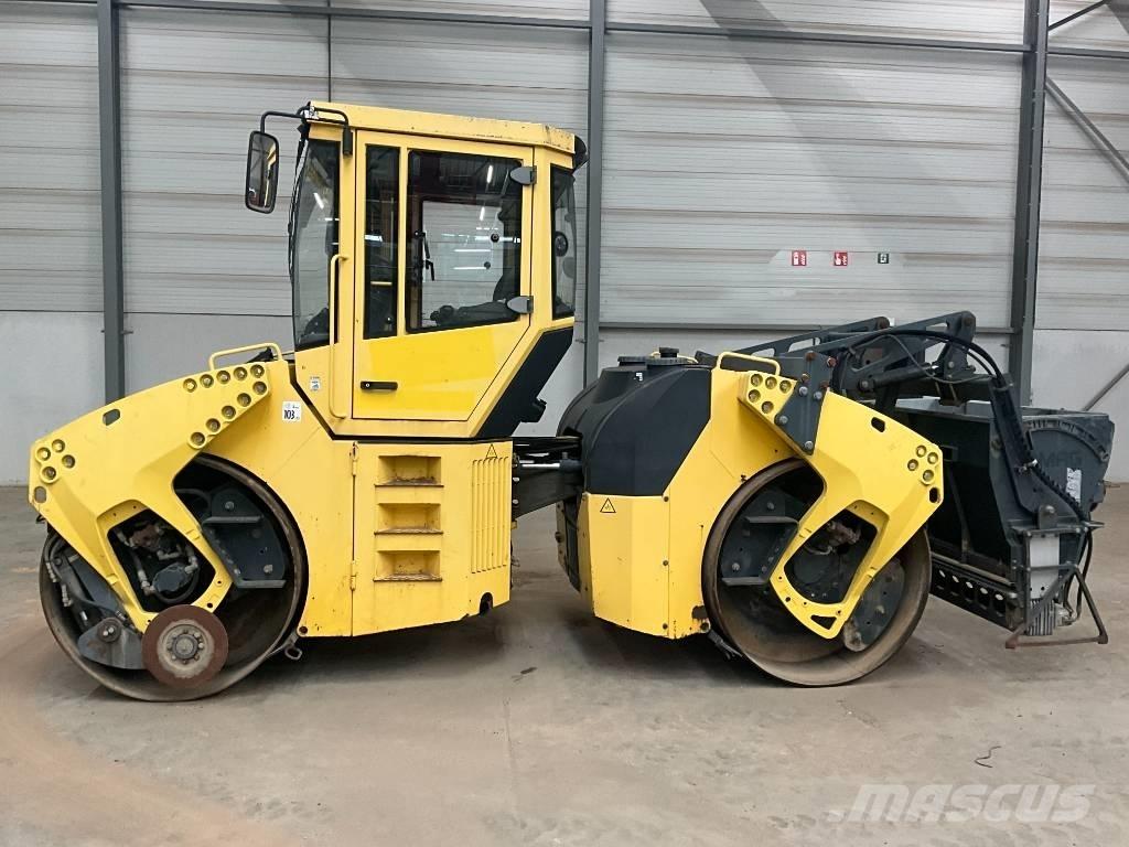 Bomag BW 154 AD-4 Valjci sa duplim bubnjem