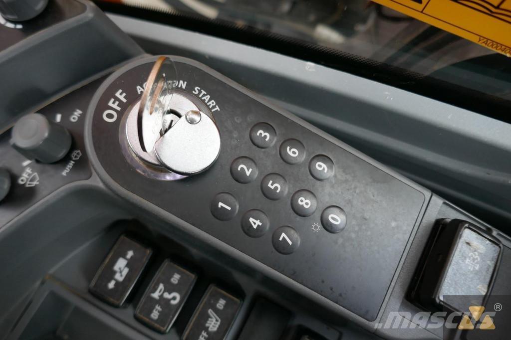 Hitachi ZX300LC-7 Bageri guseničari