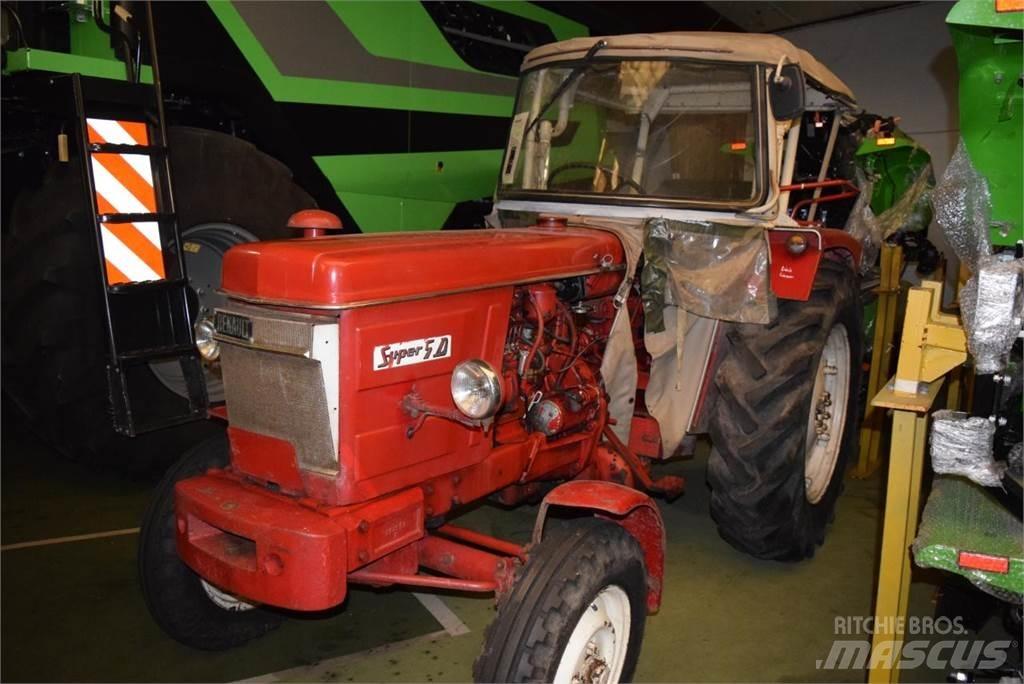 Renault Super 5D Traktori