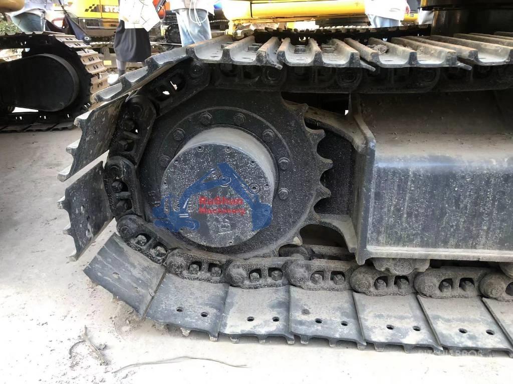 Komatsu PC70-8 Bageri guseničari