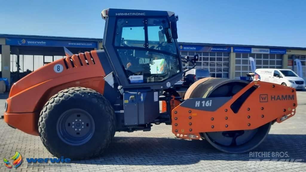 Hamm H 16 i Nabijači zemlje