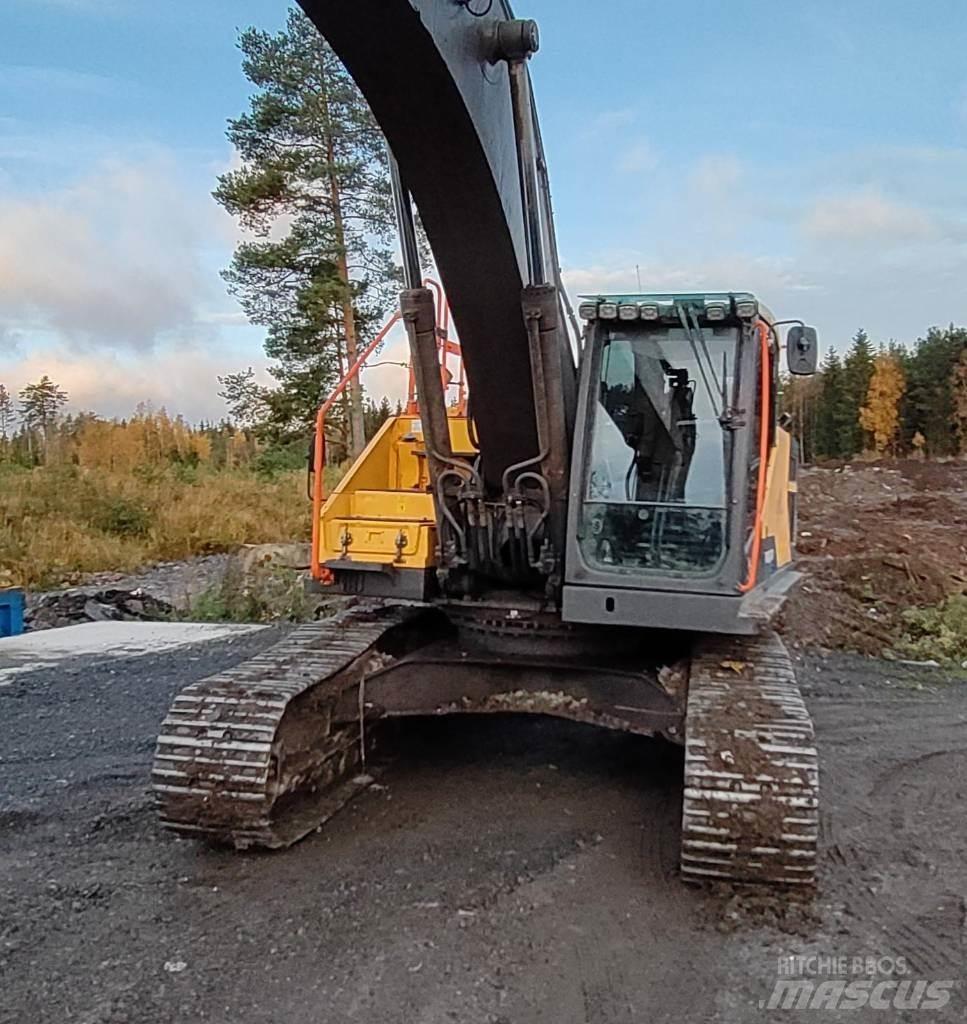 Volvo EC 300EL Bageri guseničari