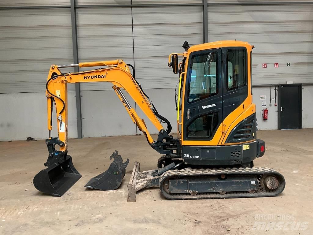 Hyundai 30 Z-9 AK Mini bageri < 7t