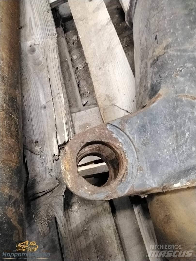Loglift 50 Kranovi za debla
