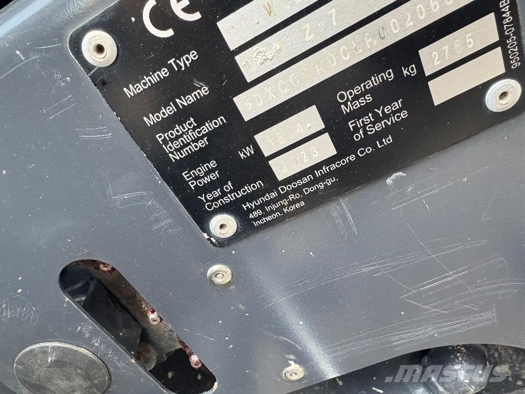 Doosan DX 27 Z Mini bageri < 7t