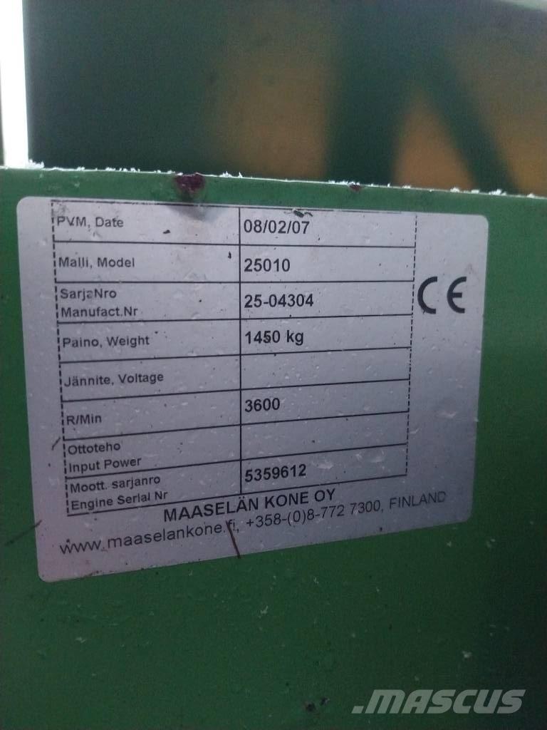 Varmolift 25010 Mešaona stočne hrane