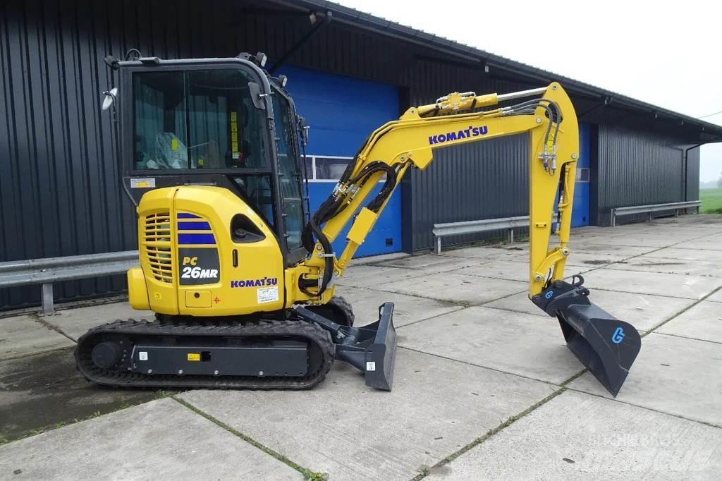 Komatsu PC26MR Bageri guseničari