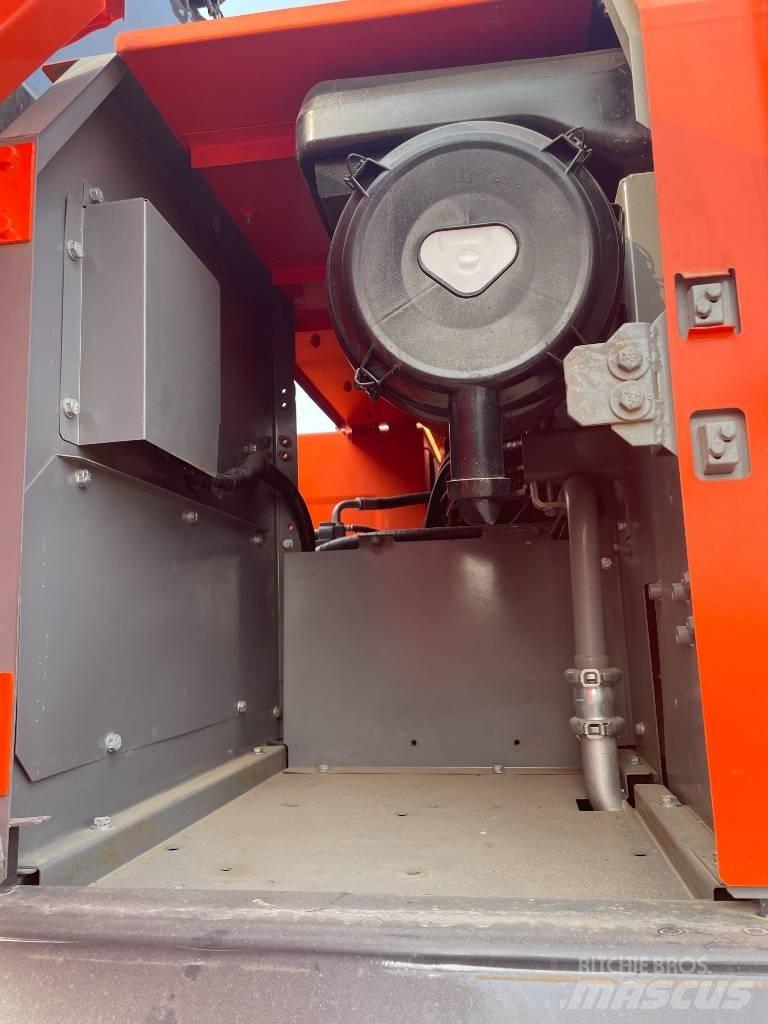 Hitachi 240 Midi bageri 7t – 12t