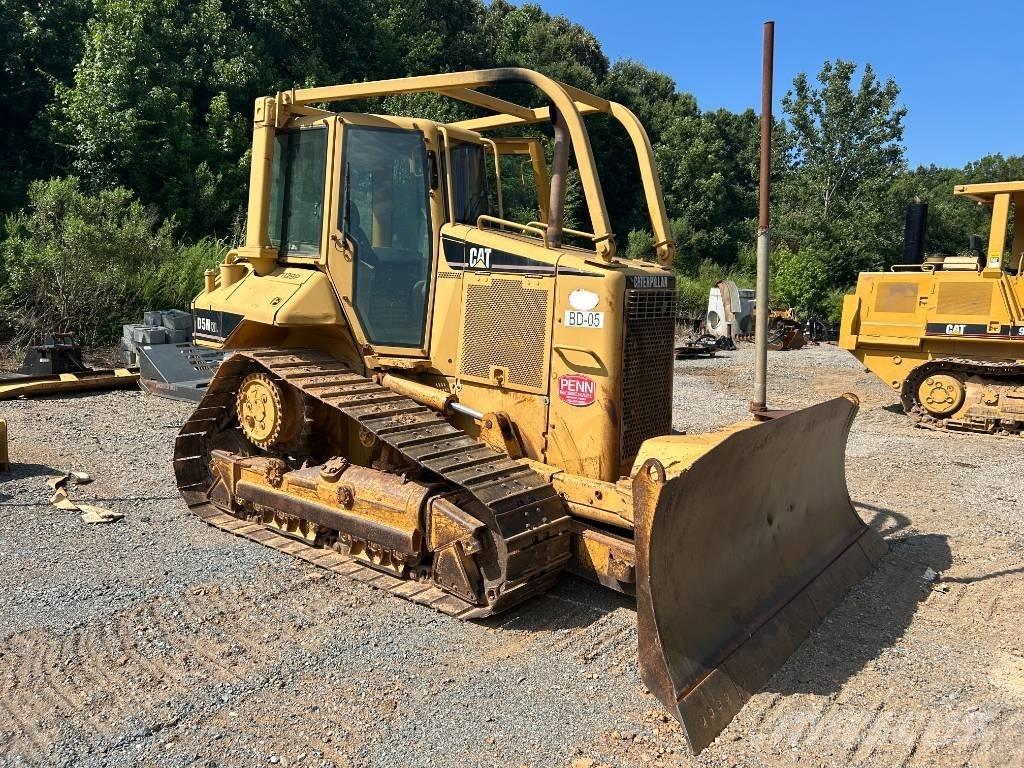 CAT D 5 N XL Buldožeri guseničari