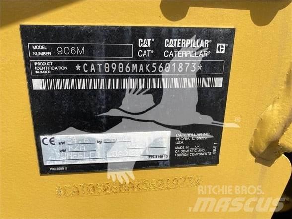 CAT 906M Utovarivači na točkove