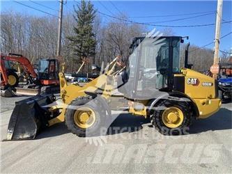 CAT 906M Utovarivači na točkove
