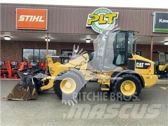CAT 908M Utovarivači na točkove