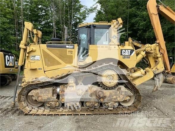 CAT D8T Buldožeri guseničari
