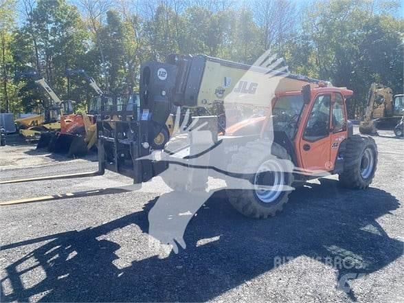 JLG 1255 Teleskopski viljuškari