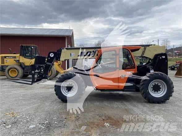 JLG 742 Teleskopski viljuškari