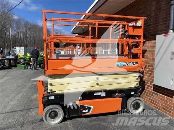 JLG ES2632 Makazaste platforme