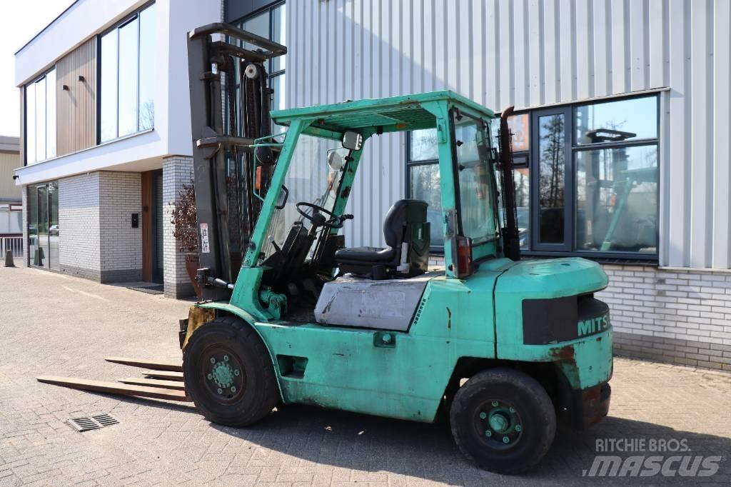 Mitsubishi FD 35 Dizelski viljuškari