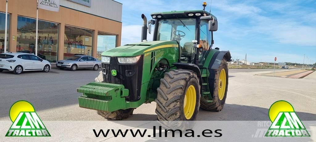 John Deere 8285 R Traktori