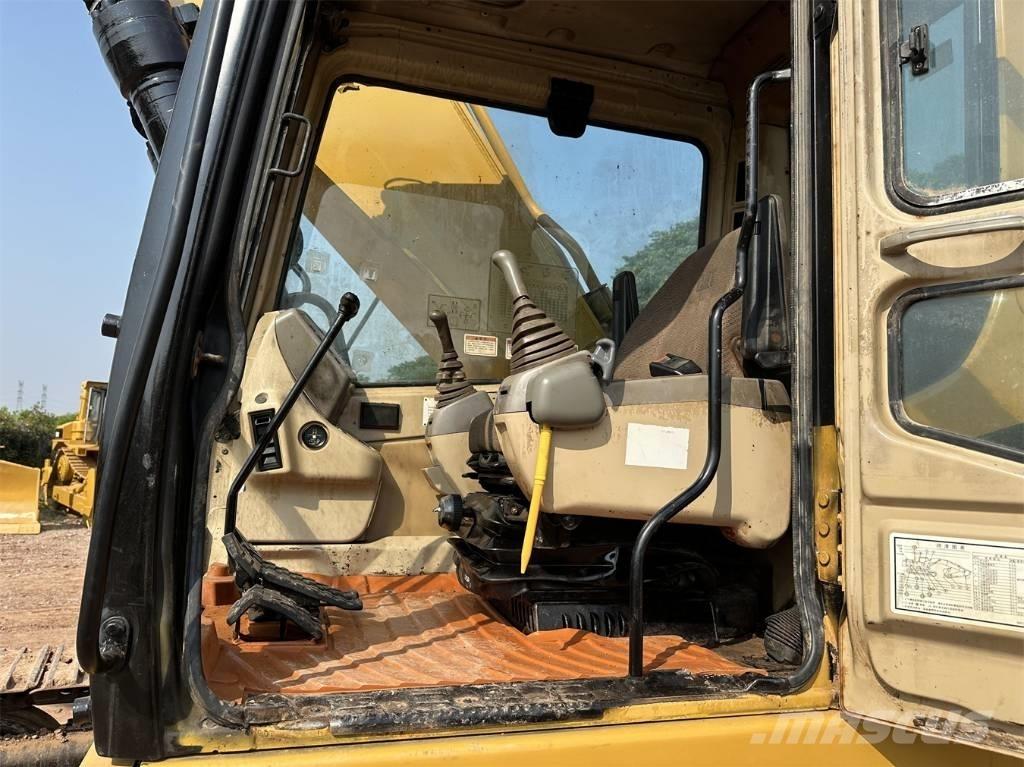 CAT 330BL Bageri guseničari