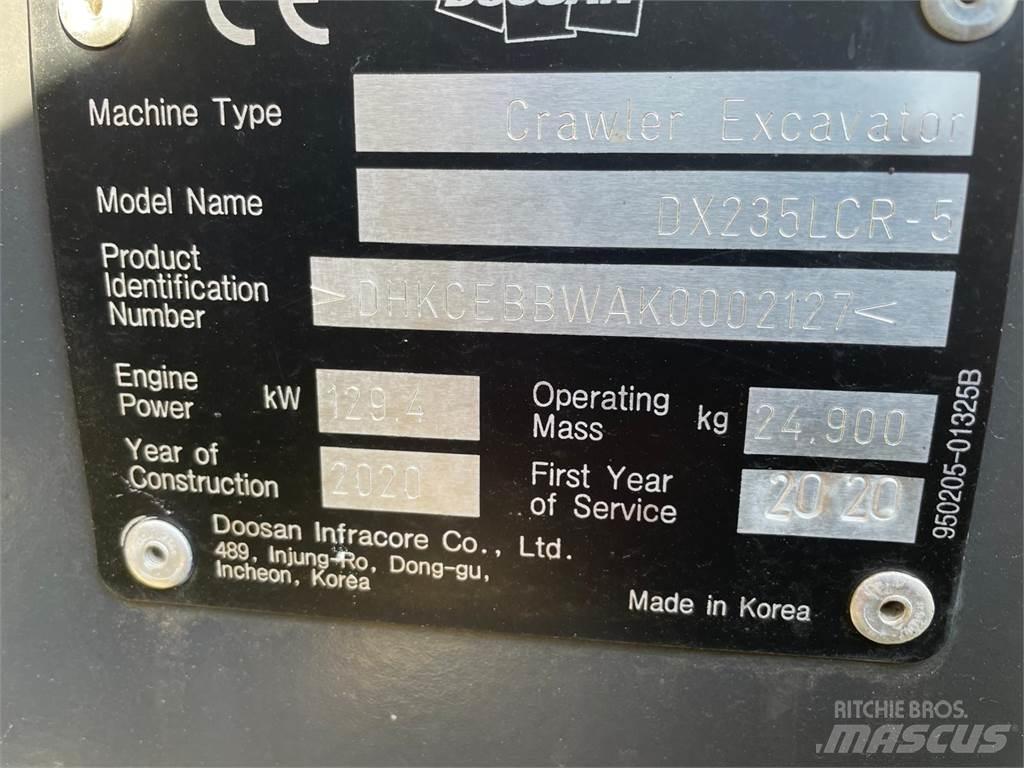 Doosan DX235 LRC Bageri guseničari