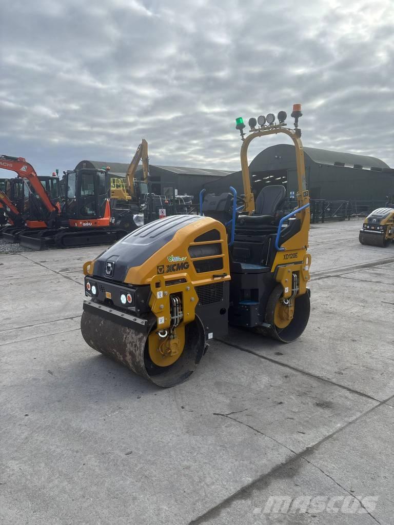 XCMG XD120 Valjci sa duplim bubnjem