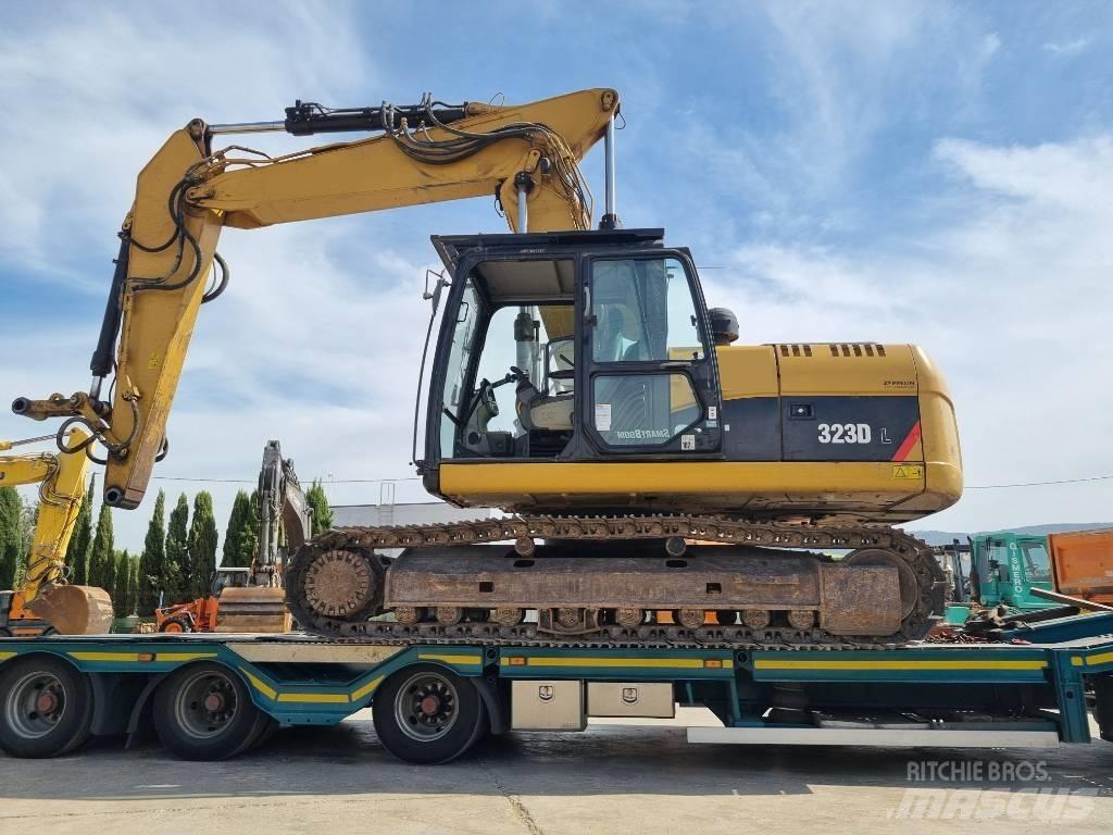 CAT 323 D L Bageri guseničari