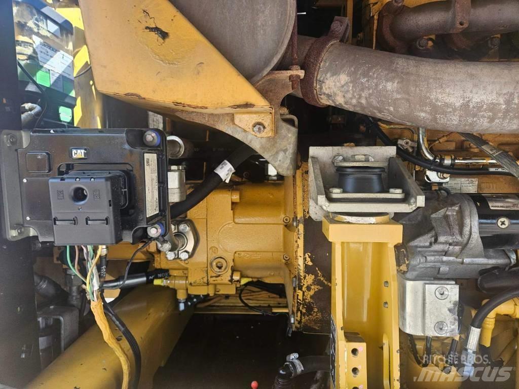 CAT M 316 D Bageri točkaši
