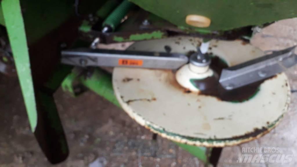 Amazone ZA-U 1001 Rasturači mineralnog đubriva