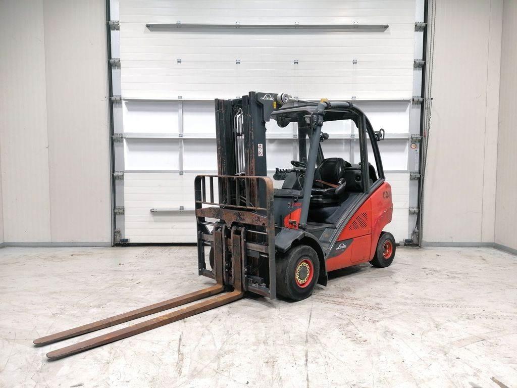 Linde H30T-02 Plinski viljuškari