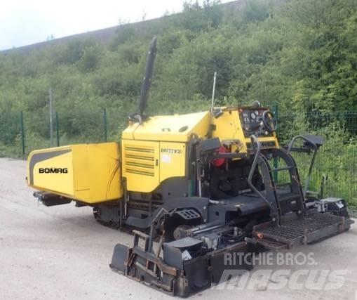 Bomag BF 223 C Asfaltni finišeri
