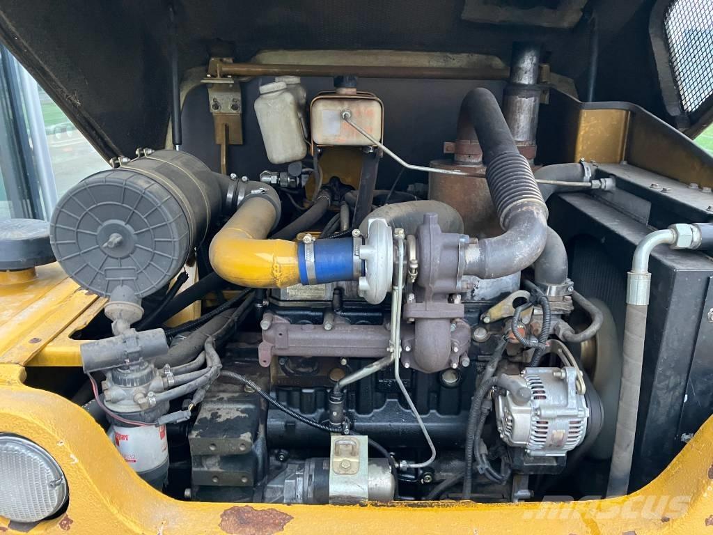 Hydrema WL 480 C Utovarivači na točkove