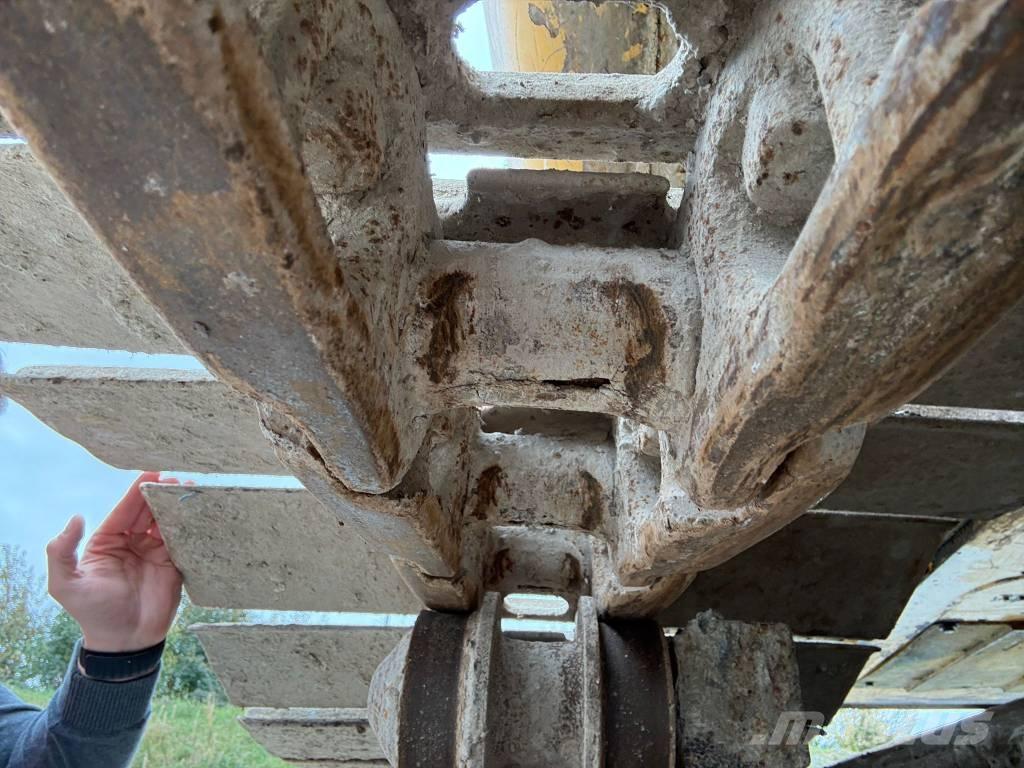 Komatsu PC 210 LC-8 Bageri guseničari