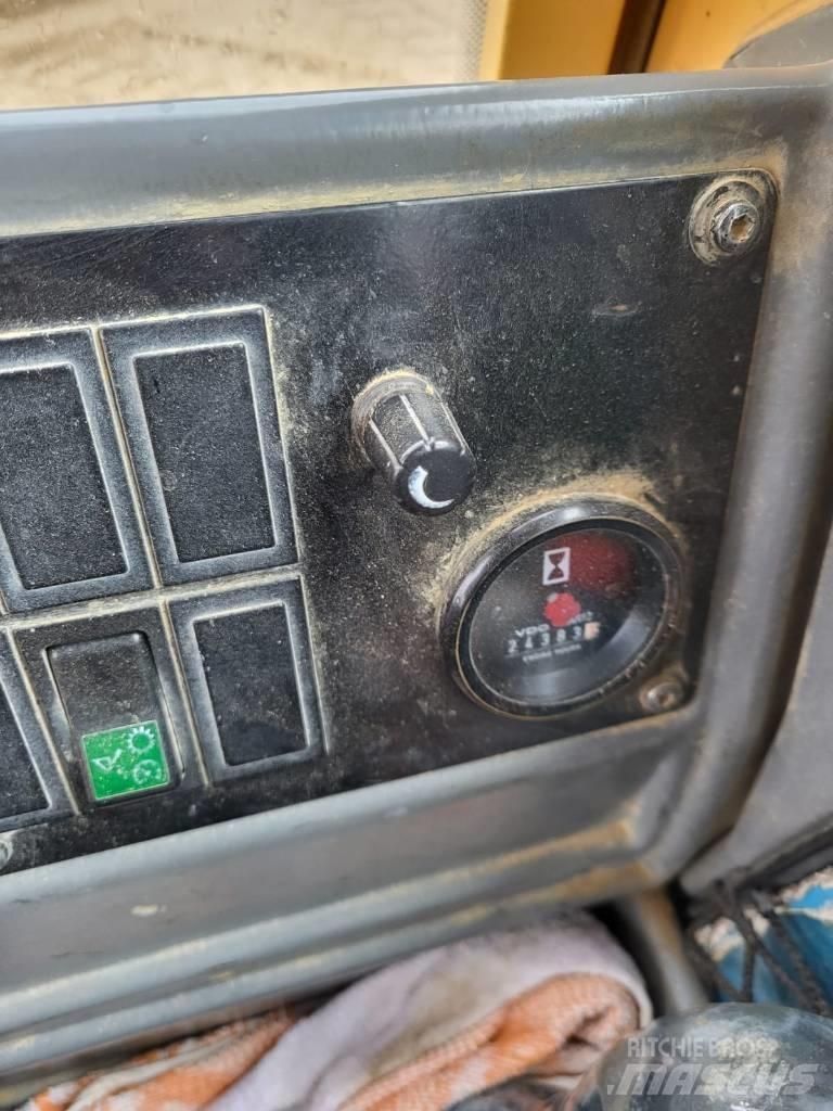 Volvo L 180 E Utovarivači na točkove