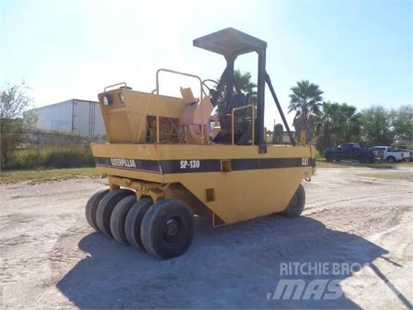 CAT PS-130 Gumeni valjci na točkovima