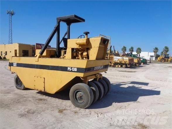 CAT PS-130 Gumeni valjci na točkovima