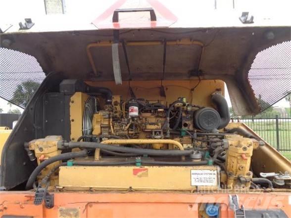 CAT PS-360B Gumeni valjci na točkovima
